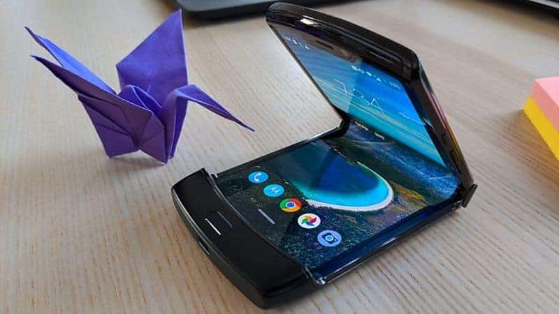 Motorola and Intel get together by introducing Motorola RAZOR I