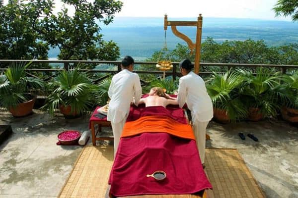 Top spa tourism hotels in the world 9 Ananda-Spa-Rishikesh