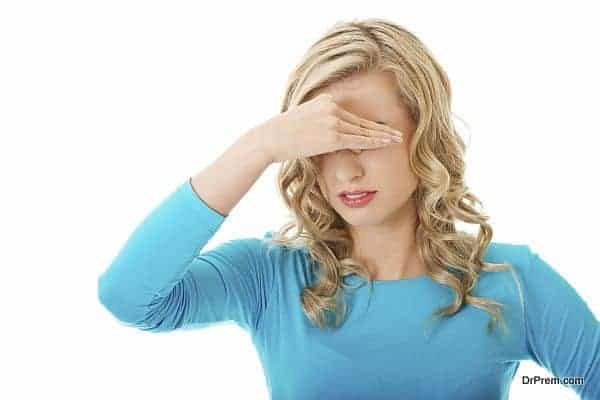 Alternative approach can work wonders when dealing with allergies 9 Woman with sinus pressure pain